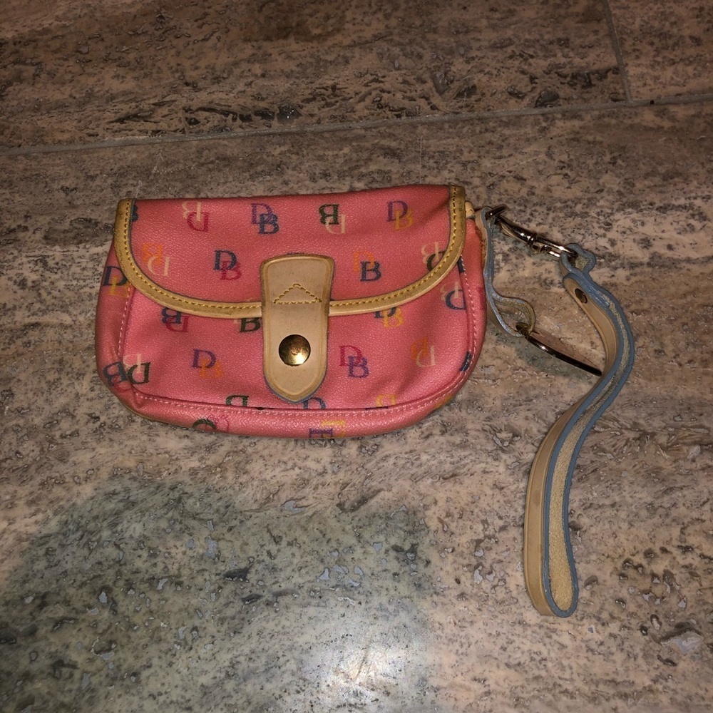 Vintage Dooney & Bourke Wristlet In Pink